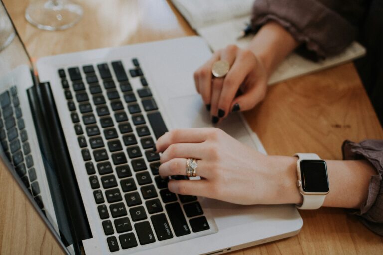 How to invite a new user to your channel | Bulbshare